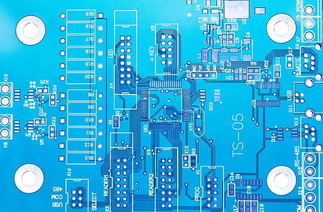 打造通用高压输入开发板，以 AH8650 为核心的多电压输出平台